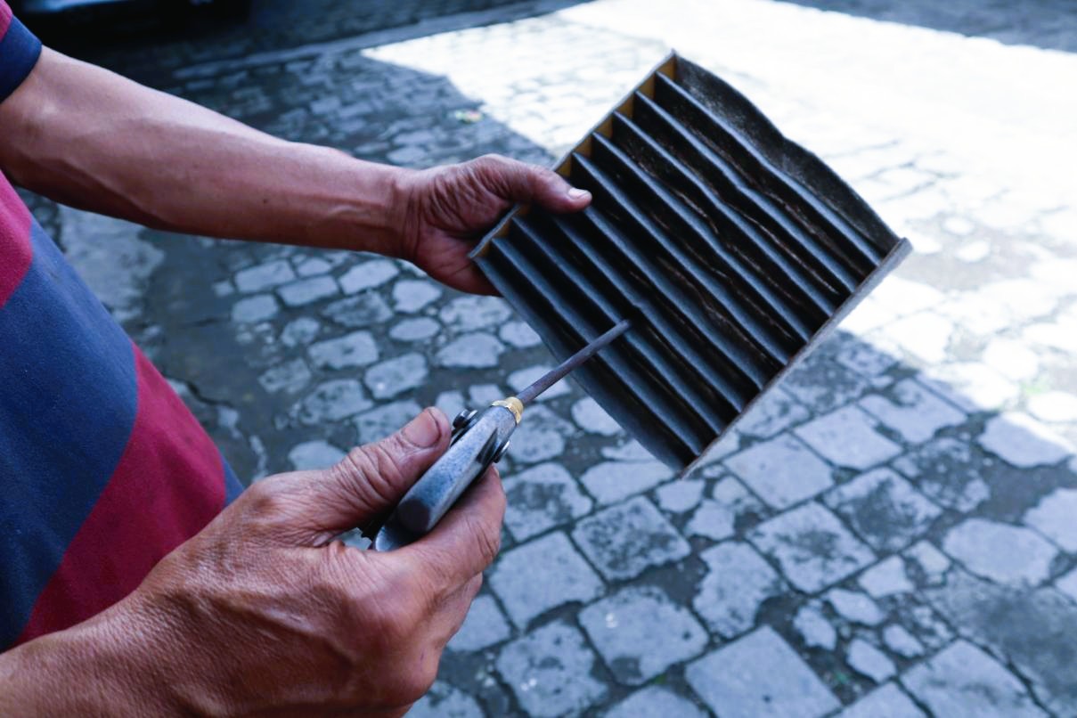 Air Conditioner Filter Cleaning